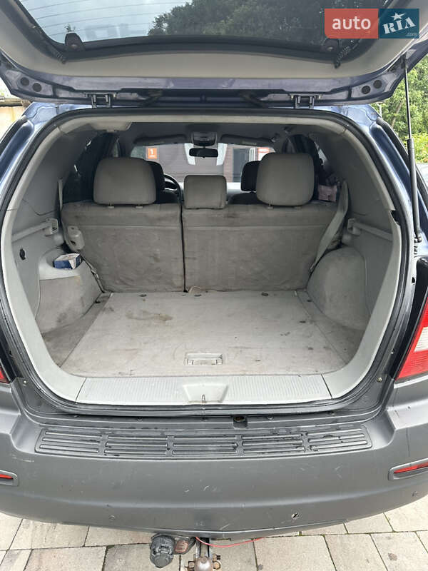 Внедорожник / Кроссовер Kia Sorento 2005 в Долине