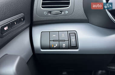 Внедорожник / Кроссовер Kia Sorento 2014 в 