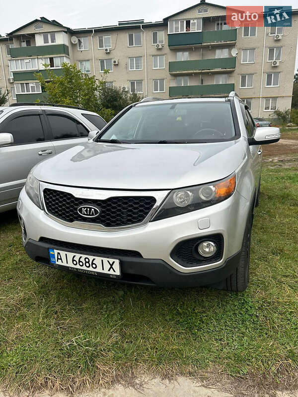 Внедорожник / Кроссовер Kia Sorento 2012 в 
