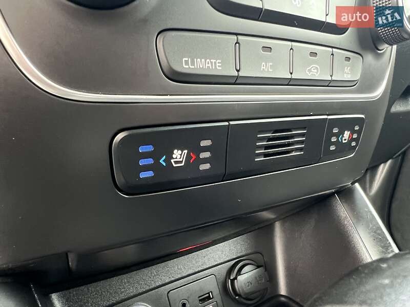 Позашляховик / Кросовер Kia Sorento 2014 в Івано-Франківську фото 84 Позашляховик / Кросовер Kia Sorento 2014 в Івано-Франківську