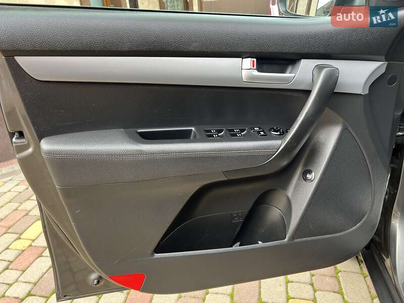 Позашляховик / Кросовер Kia Sorento 2014 в Івано-Франківську фото 91 Позашляховик / Кросовер Kia Sorento 2014 в Івано-Франківську