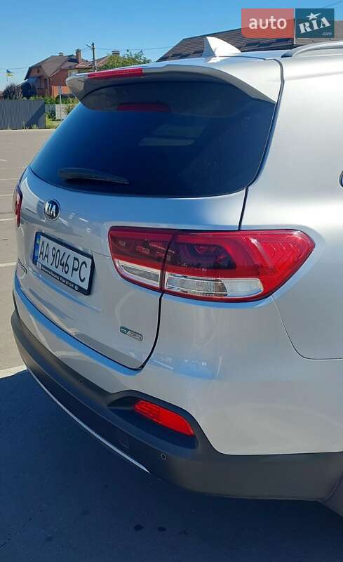 Внедорожник / Кроссовер Kia Sorento 2016 в Киеве