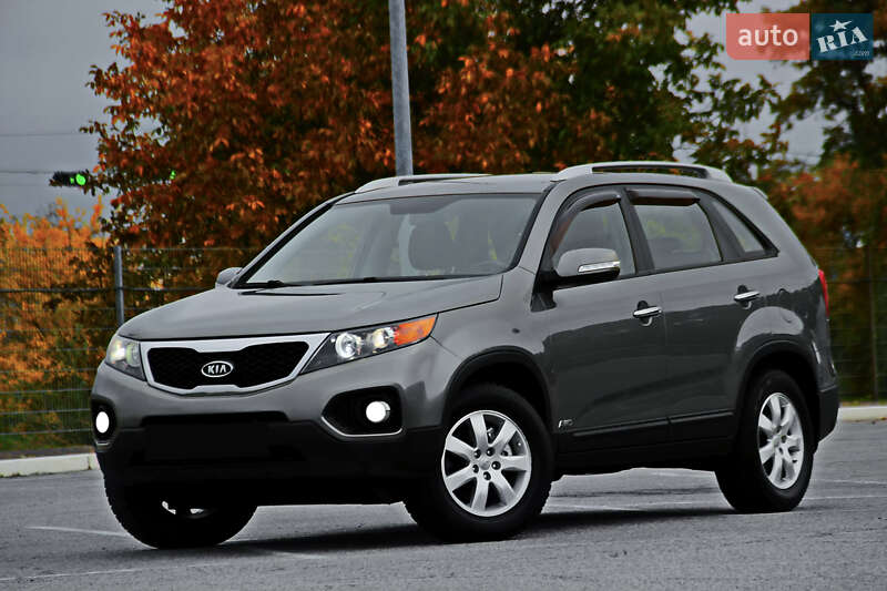Внедорожник / Кроссовер Kia Sorento 2012 в Днепре