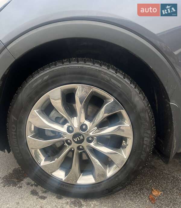 Внедорожник / Кроссовер Kia Sorento 2018 в Житомире фото 28 Внедорожник / Кроссовер Kia Sorento 2018 в Житомире