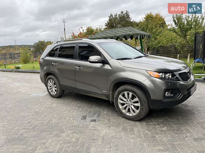 Внедорожник / Кроссовер Kia Sorento 2012 в Костополе