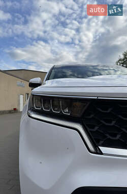 Позашляховик / Кросовер Kia Sorento 2021 в 