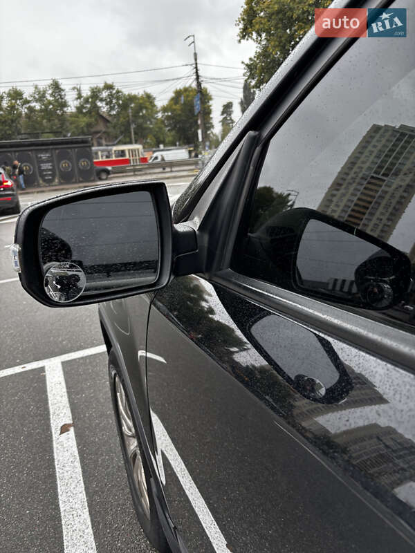 Внедорожник / Кроссовер Kia Sorento 2010 в Киеве