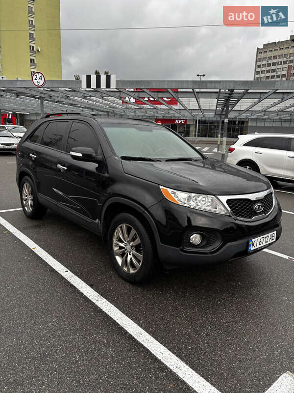 Внедорожник / Кроссовер Kia Sorento 2010 в Киеве