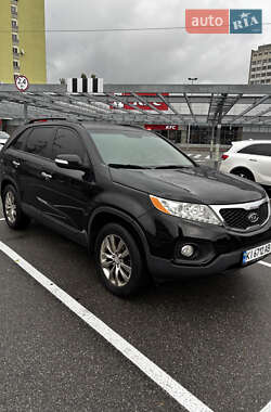 Внедорожник / Кроссовер Kia Sorento 2010 в 
