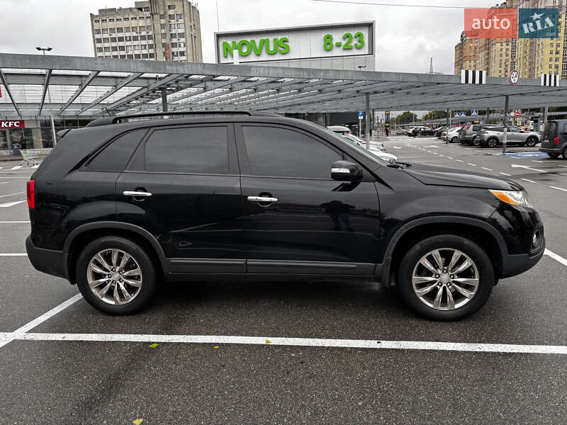 Внедорожник / Кроссовер Kia Sorento 2010 в Киеве