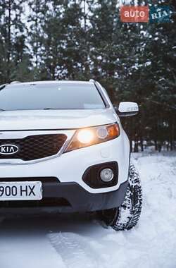 Внедорожник / Кроссовер Kia Sorento 2012 в 