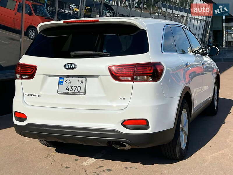Внедорожник / Кроссовер Kia Sorento 2019 в Киеве фото 9 Внедорожник / Кроссовер Kia Sorento 2019 в Киеве