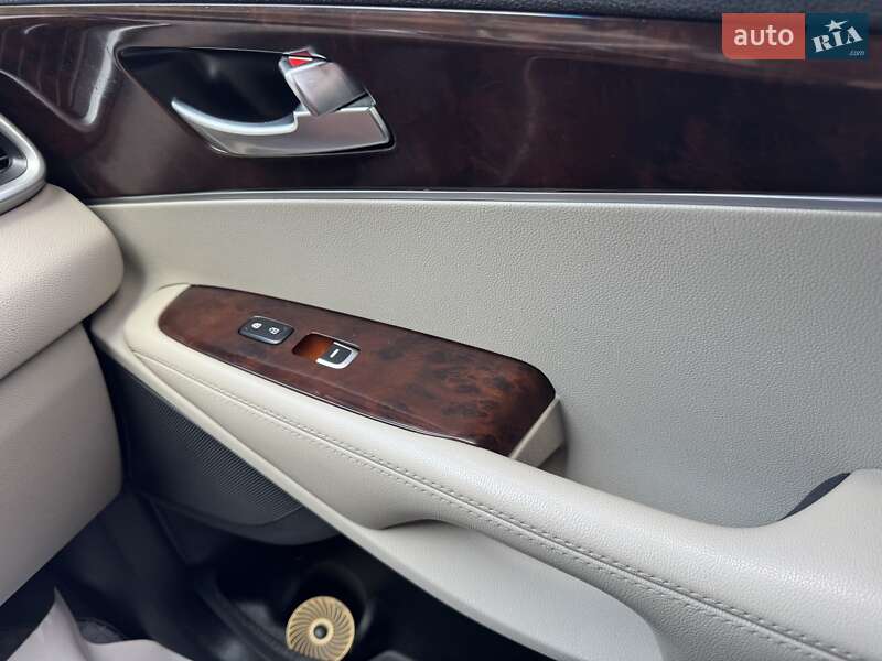 Внедорожник / Кроссовер Kia Sorento 2016 в Павлограде фото 10 Внедорожник / Кроссовер Kia Sorento 2016 в Павлограде