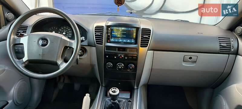Позашляховик / Кросовер Kia Sorento 2004 в Ужгороді фото 22 Позашляховик / Кросовер Kia Sorento 2004 в Ужгороді