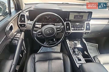 Внедорожник / Кроссовер Kia Sorento 2022 в 