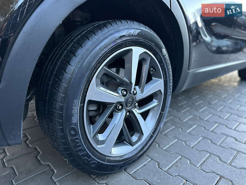 Внедорожник / Кроссовер Kia Sorento 2015 в Владимире