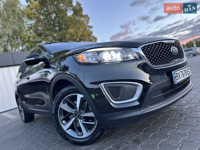 Внедорожник / Кроссовер Kia Sorento 2015 в Владимире