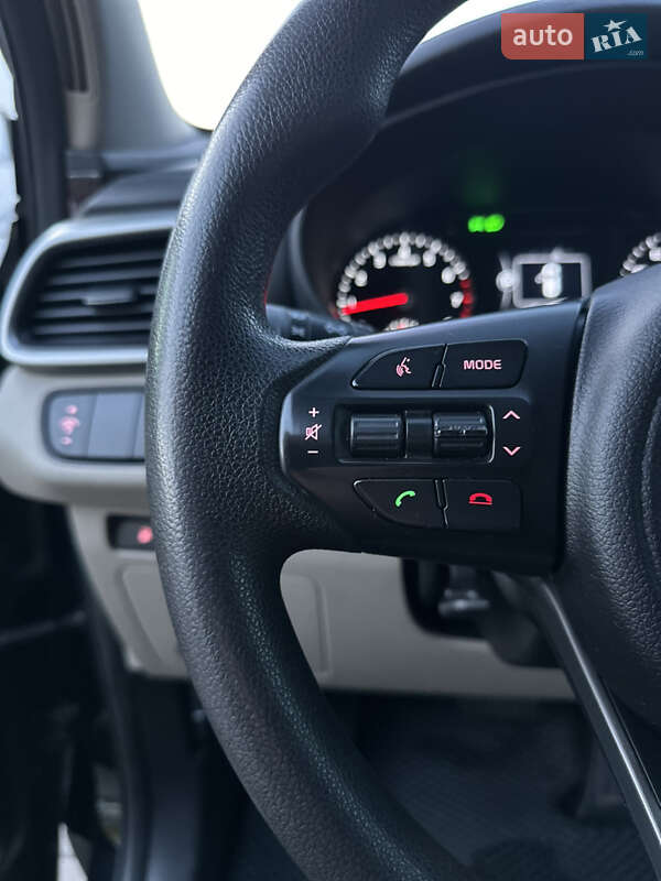 Внедорожник / Кроссовер Kia Sorento 2015 в Владимире