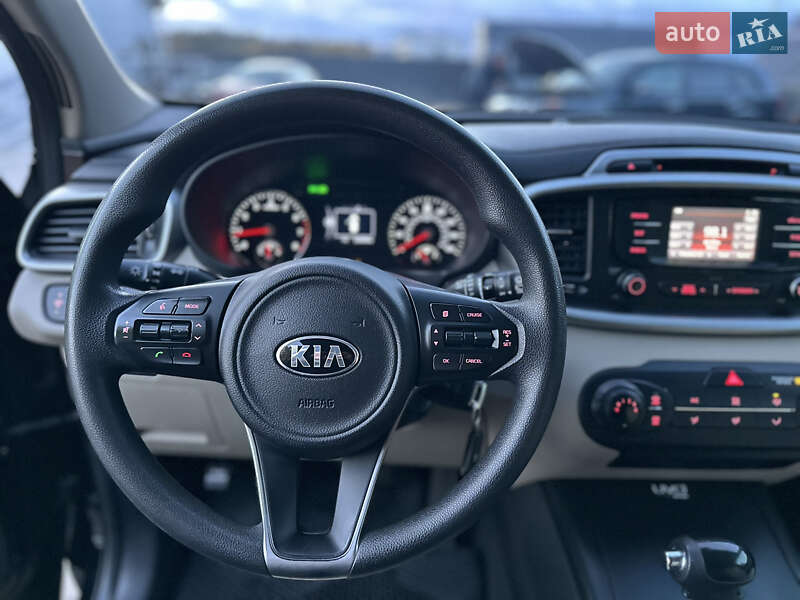 Внедорожник / Кроссовер Kia Sorento 2015 в Владимире