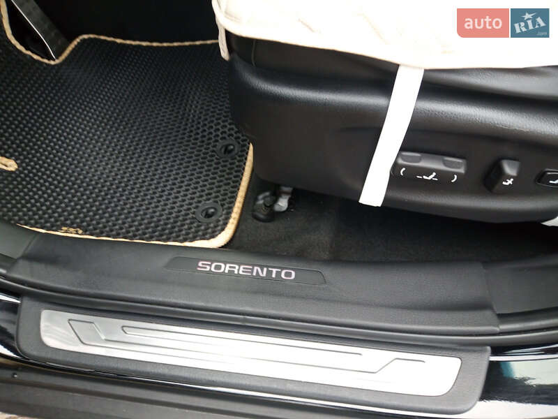 Внедорожник / Кроссовер Kia Sorento 2011 в Львове