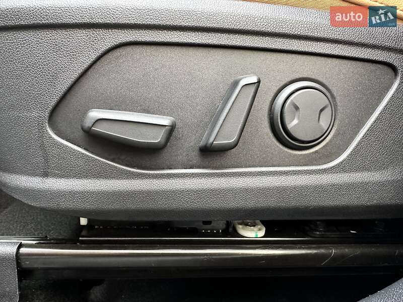 Позашляховик / Кросовер Kia Sorento 2021 в Києві фото 23 Позашляховик / Кросовер Kia Sorento 2021 в Києві