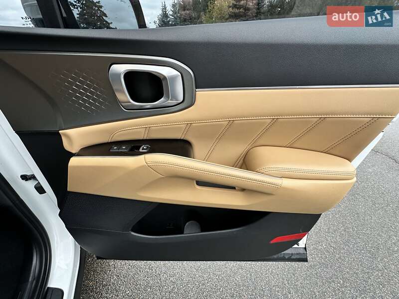 Позашляховик / Кросовер Kia Sorento 2021 в Києві фото 38 Позашляховик / Кросовер Kia Sorento 2021 в Києві