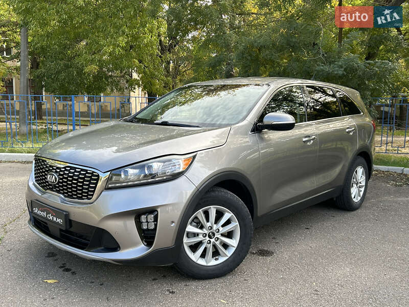 Внедорожник / Кроссовер Kia Sorento 2018 в Николаеве