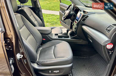 Позашляховик / Кросовер Kia Sorento 2014 в  фото 14 Позашляховик / Кросовер Kia Sorento 2014 в
