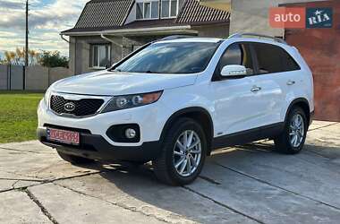 Внедорожник / Кроссовер Kia Sorento 2012 в 