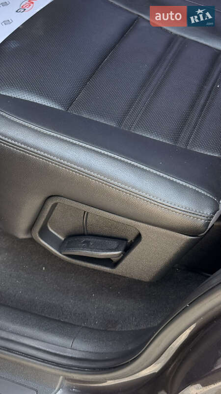 Позашляховик / Кросовер Kia Sorento 2014 в Білгороді-Дністровському фото 12 Позашляховик / Кросовер Kia Sorento 2014 в Білгороді-Дністровському