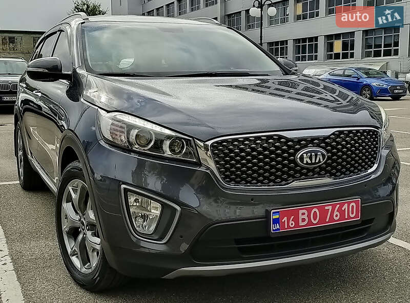 Внедорожник / Кроссовер Kia Sorento 2015 в 