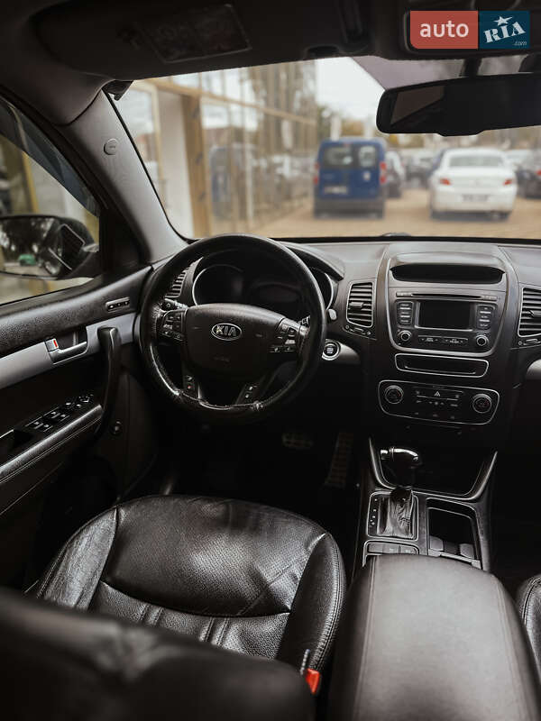 Внедорожник / Кроссовер Kia Sorento 2013 в Николаеве