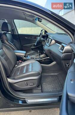 Внедорожник / Кроссовер Kia Sorento 2015 в 