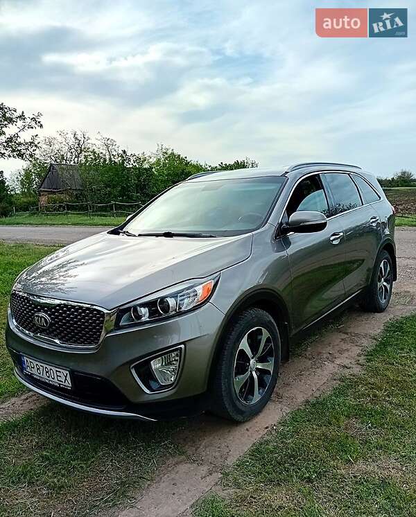 Позашляховик / Кросовер Kia Sorento 2015 в Запоріжжі