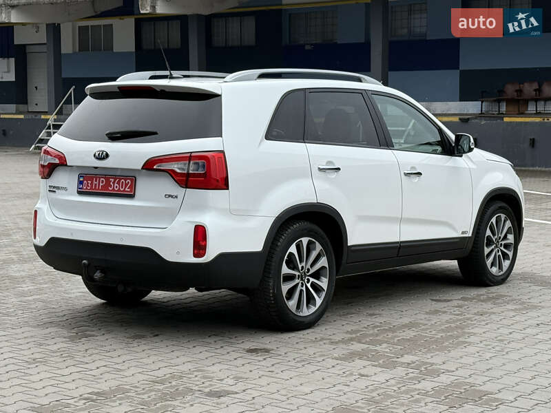 Внедорожник / Кроссовер Kia Sorento 2015 в Ровно