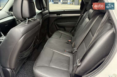 Позашляховик / Кросовер Kia Sorento 2015 в 