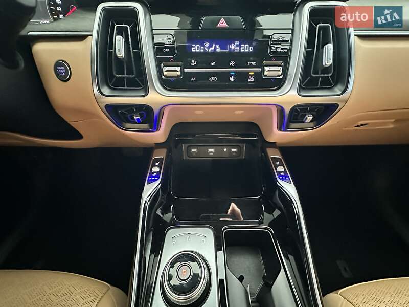 Внедорожник / Кроссовер Kia Sorento 2021 в Киеве