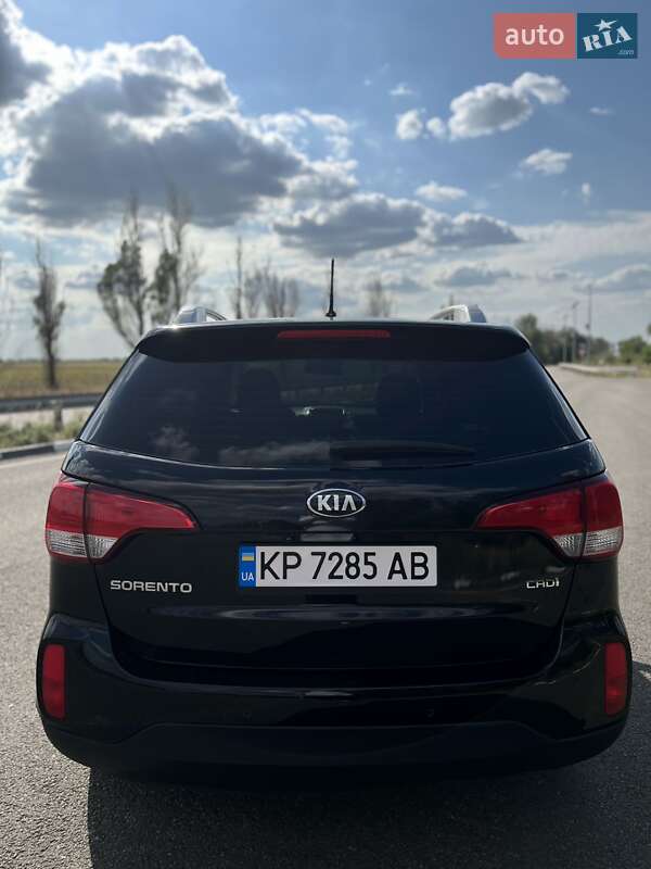 Внедорожник / Кроссовер Kia Sorento 2013 в Новониколаевке фото 7 Внедорожник / Кроссовер Kia Sorento 2013 в Новониколаевке
