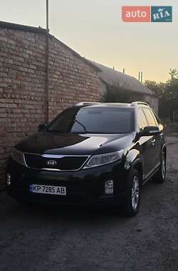 Позашляховик / Кросовер Kia Sorento 2013 в 