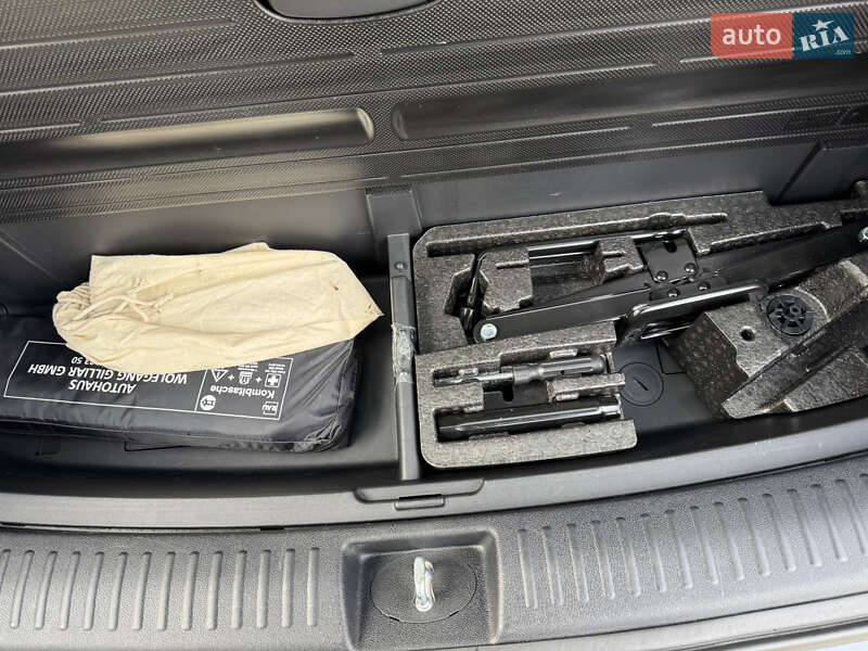 Внедорожник / Кроссовер Kia Sorento 2019 в Дубно фото 16 Внедорожник / Кроссовер Kia Sorento 2019 в Дубно