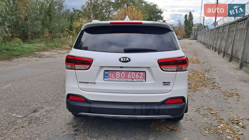 Позашляховик / Кросовер Kia Sorento 2015 в Києві фото 3 Позашляховик / Кросовер Kia Sorento 2015 в Києві