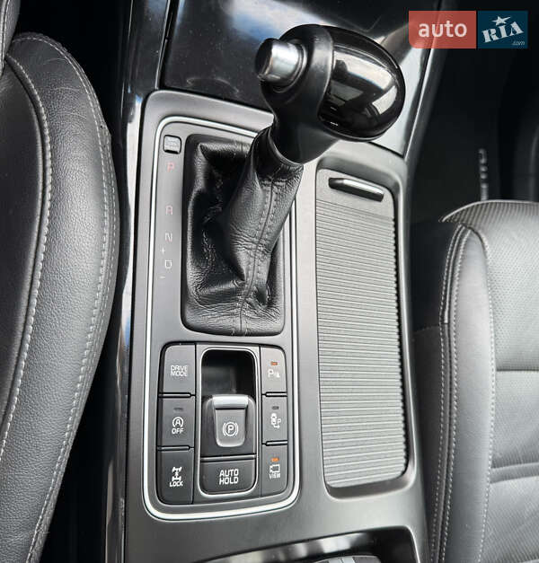 Внедорожник / Кроссовер Kia Sorento 2016 в Ивано-Франковске фото 40 Внедорожник / Кроссовер Kia Sorento 2016 в Ивано-Франковске