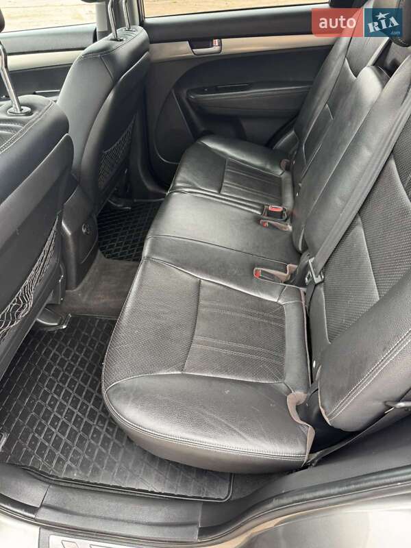 Внедорожник / Кроссовер Kia Sorento 2012 в Мене фото 33 Внедорожник / Кроссовер Kia Sorento 2012 в Мене
