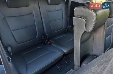 Внедорожник / Кроссовер Kia Sorento 2013 в 