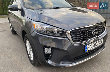 Внедорожник / Кроссовер Kia Sorento 2019 в 