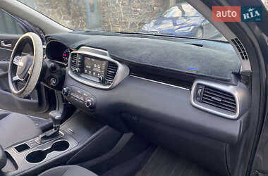 Внедорожник / Кроссовер Kia Sorento 2019 в 