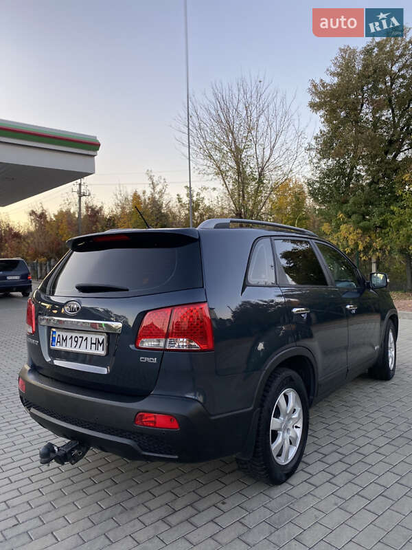 Внедорожник / Кроссовер Kia Sorento 2011 в Житомире фото 3 Внедорожник / Кроссовер Kia Sorento 2011 в Житомире