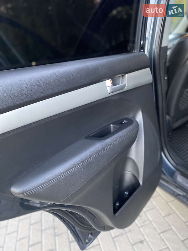 Внедорожник / Кроссовер Kia Sorento 2011 в Житомире фото 11 Внедорожник / Кроссовер Kia Sorento 2011 в Житомире