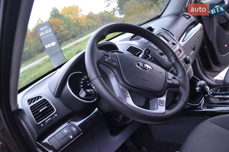 Внедорожник / Кроссовер Kia Sorento 2013 в Стрые