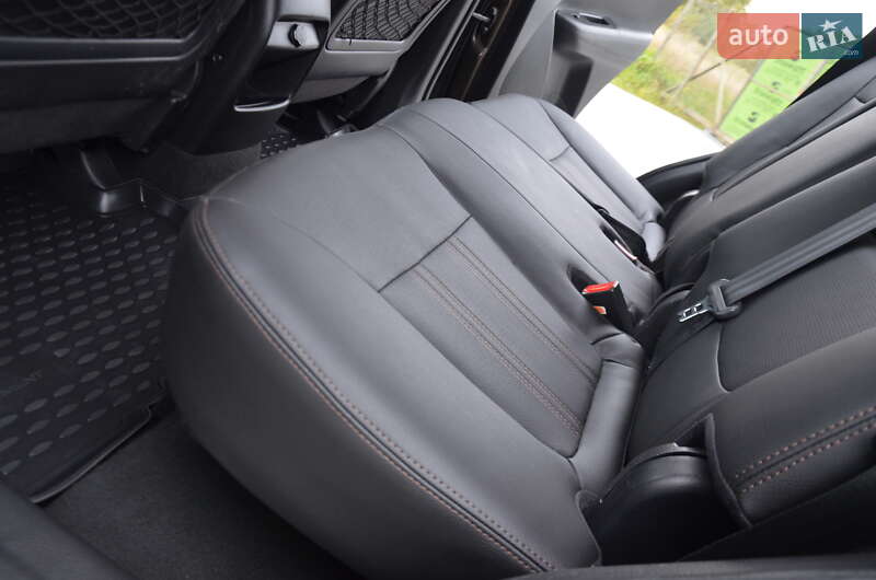 Внедорожник / Кроссовер Kia Sorento 2013 в Стрые